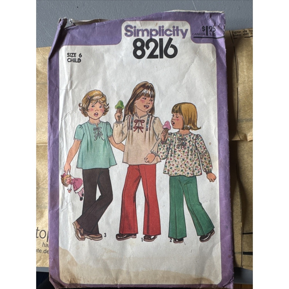 Simplicity 8216 Rare Vintage Children's Pattern. Uncut. Size 6